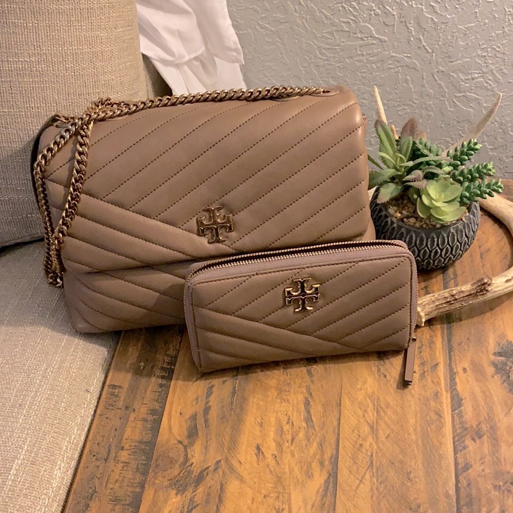 Tory Burch Kira Quilted shoulder/crossbody purse